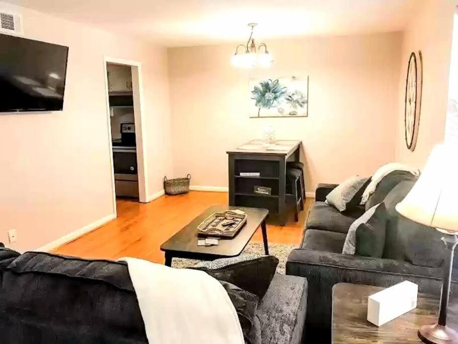 Gsrealty Apartamento Americus Exterior foto